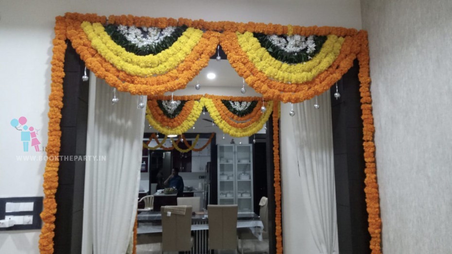 2 doors - 3.5 feet Marigold Flower Decor 