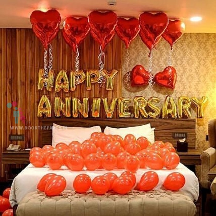 Anniversary theme with Foil Balloons 