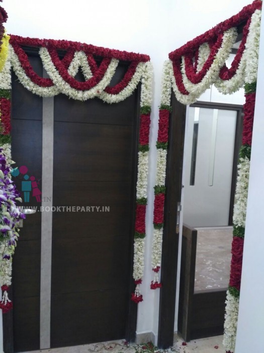 4 Feet Door with Garlands Hangings 